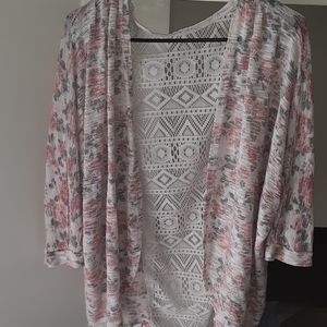 Cute flower and lace overthrow
